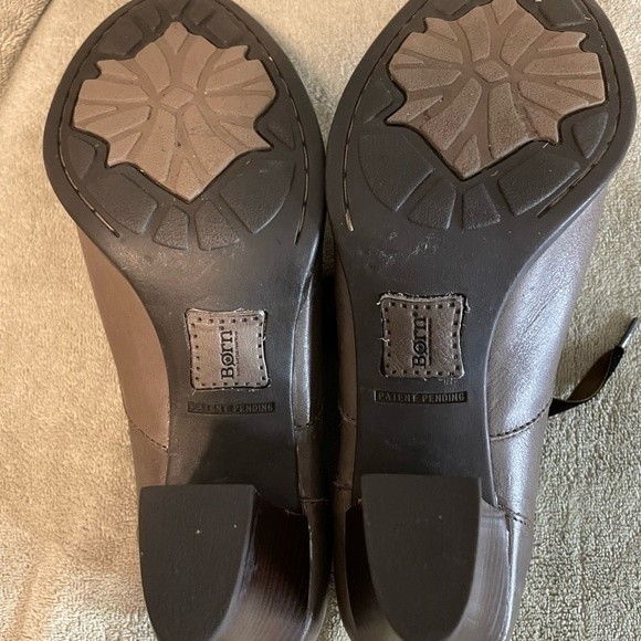 Born Brown Lace Up Heels Size 9 - Picture 5 of 6